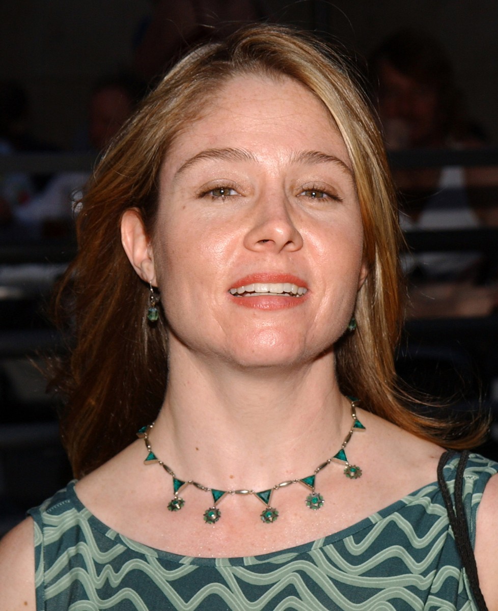 Megan Follows photo 1 of 41 pics, wallpaper - photo #692151 - ThePlace2