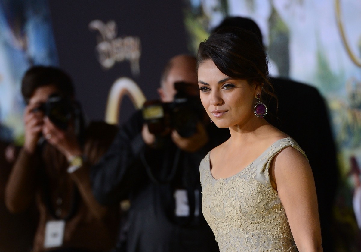 Mila Kunis photo 711 of 1252 pics, wallpaper - photo #577475 - ThePlace2