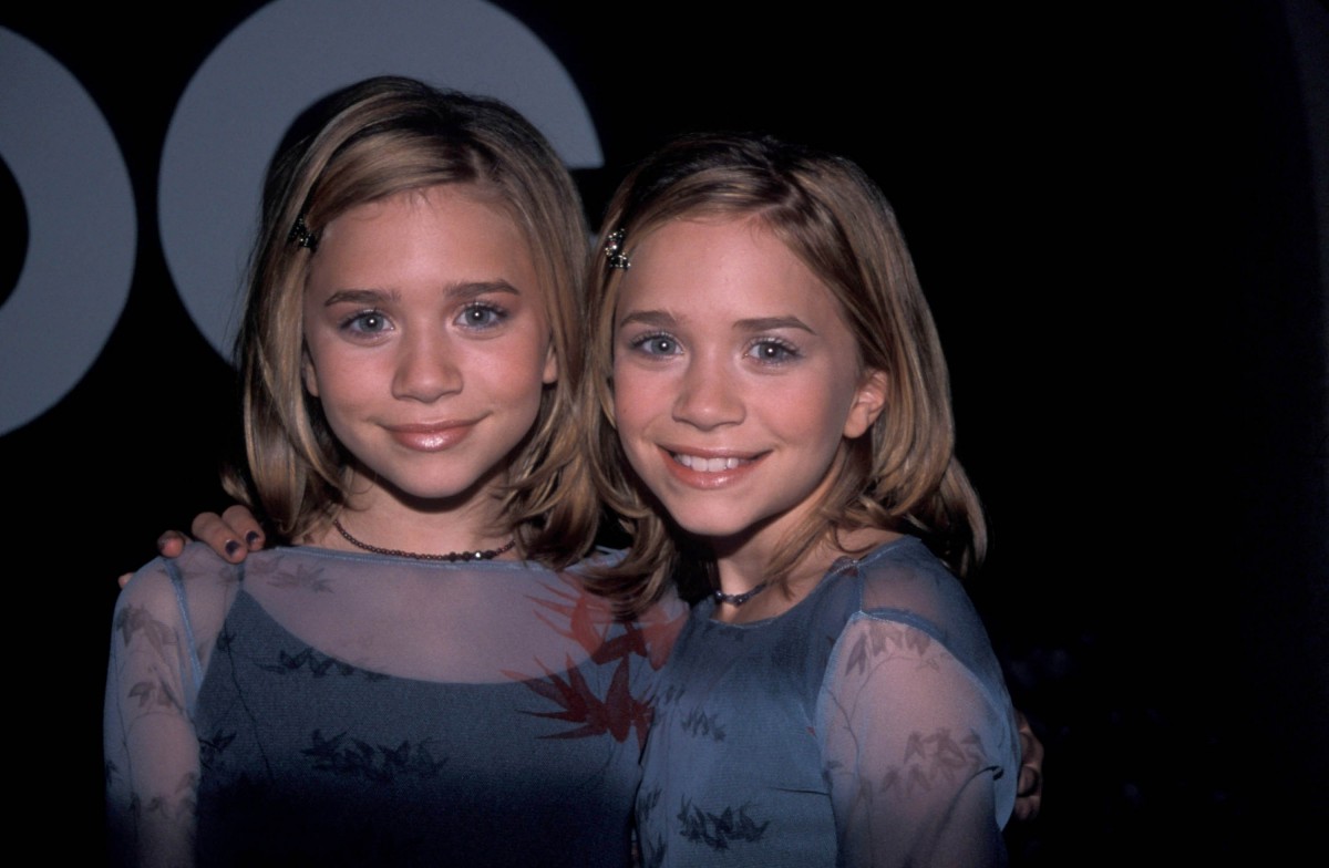 Olsen Twins Photo 535 Of 755 Pics Wallpaper Photo 382247 Theplace2