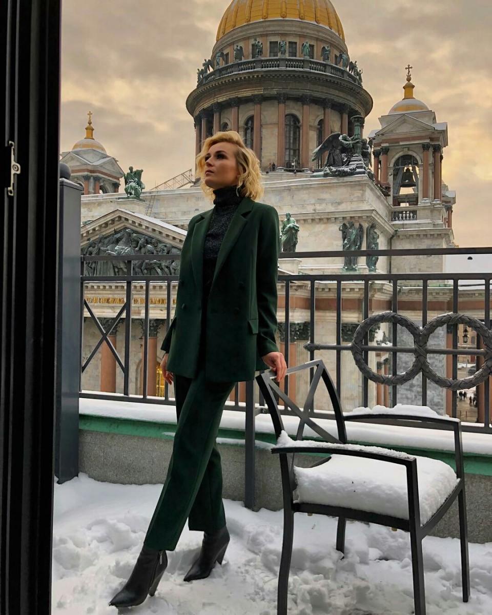 Полина Гагарина в Питере
