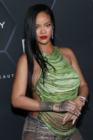 photo 14 in Rihanna gallery [id1297642] 2022-02-21