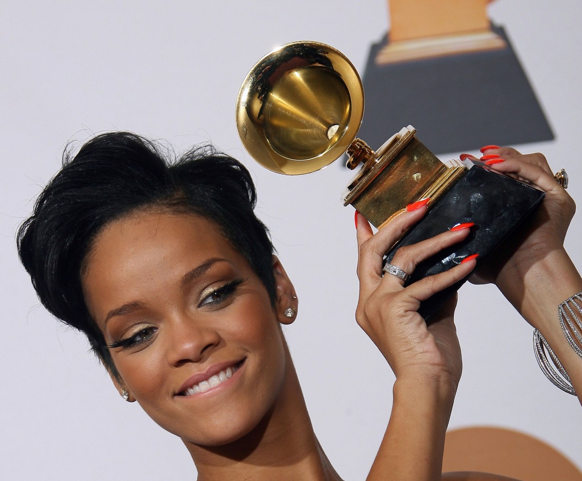 Rihanna photo 4039 of 9313 pics, wallpaper - photo #565304 - ThePlace2