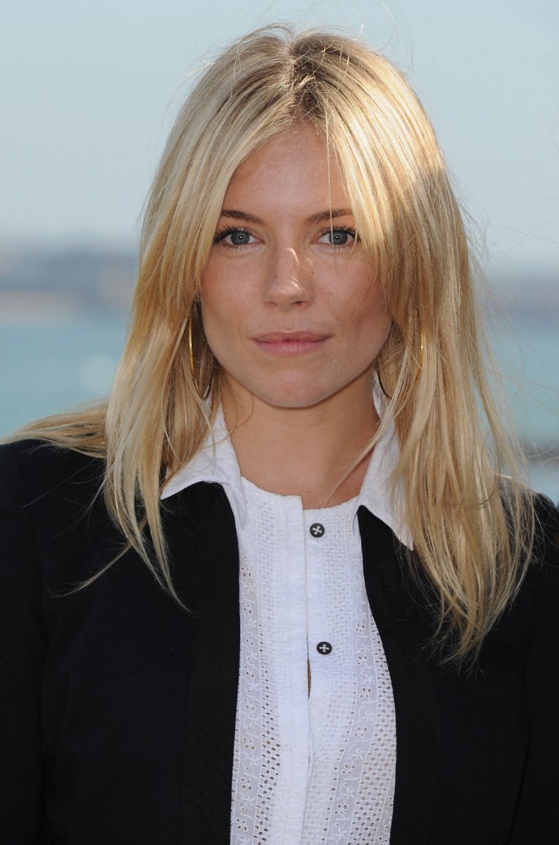 Sienna Miller photo 526 of 1557 pics, wallpaper - photo #295511 - ThePlace2