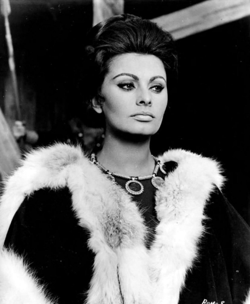 Sophia Loren photo 852 of 929 pics, wallpaper - photo #1115601 - ThePlace2