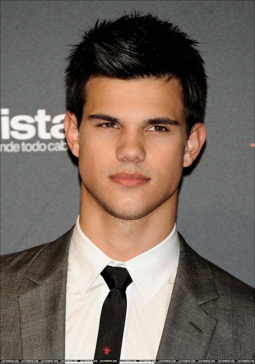 Taylor Lautner sharkboy and lavagirl