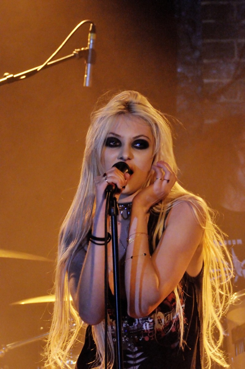 Taylor Momsen photo 166 of 409 pics, wallpaper - photo #315810 - ThePlace2