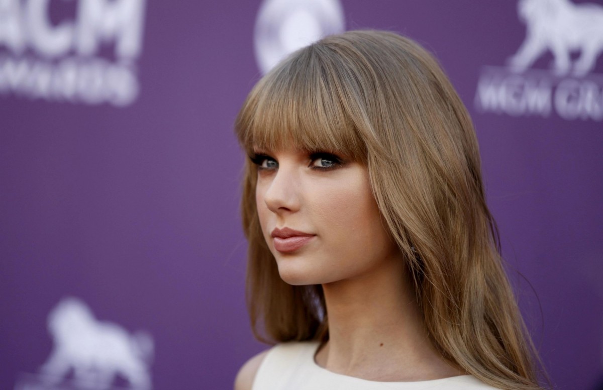 Taylor Swift photo 519 of 2553 pics, wallpaper - photo #642121 - ThePlace2