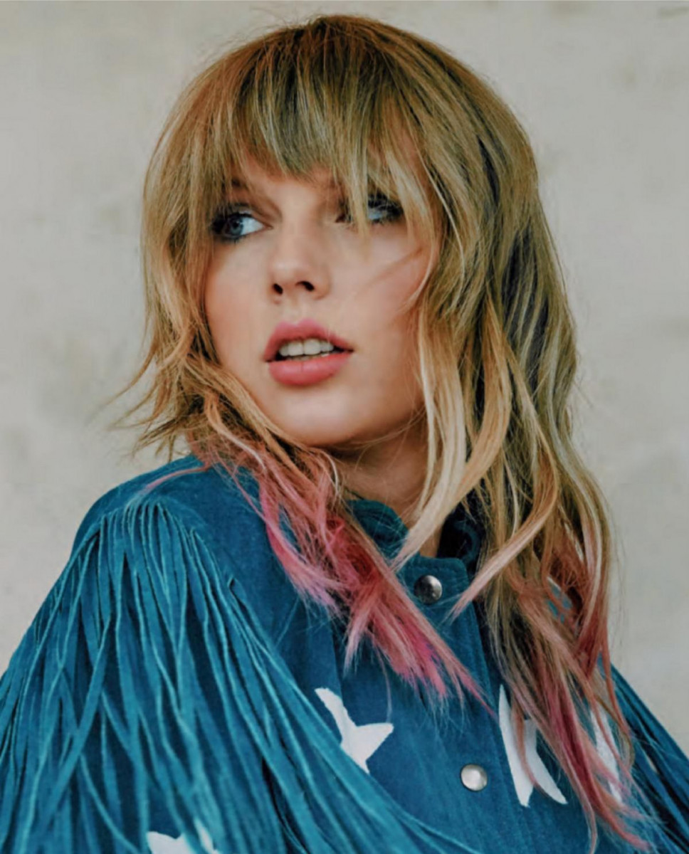 Taylor Swift photo 2387 of 2592 pics, wallpaper - photo #1207004 ...