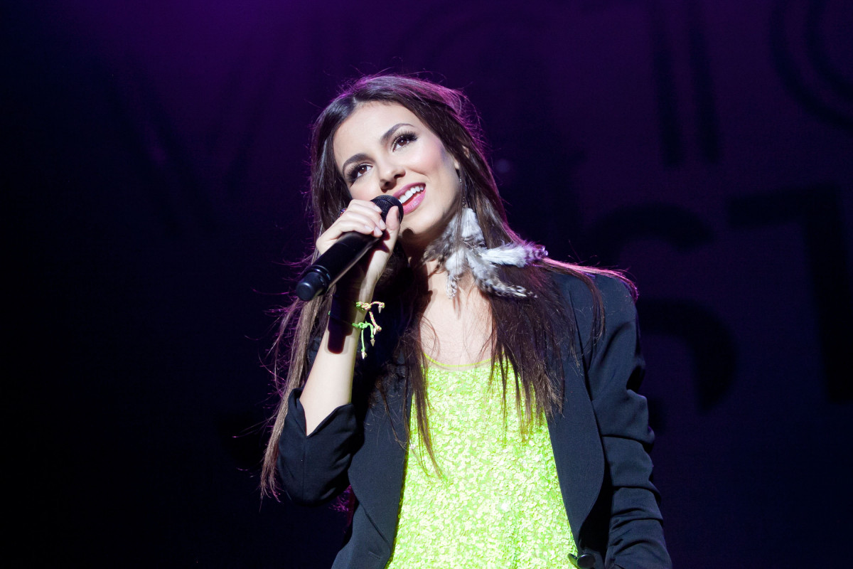 Victoria Justice photo 449 of 2804 pics, wallpaper - photo #518665 ...