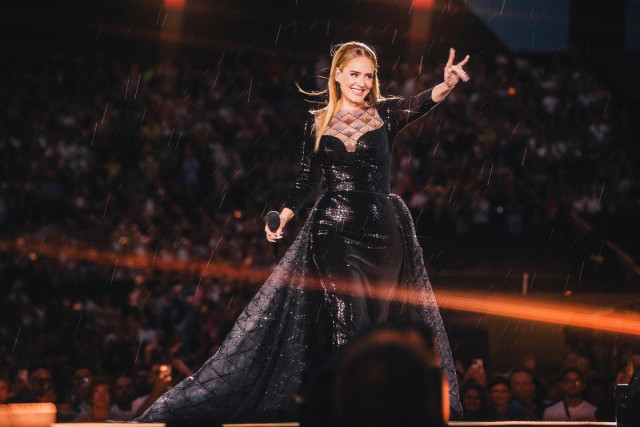 Adele instagram post 474386