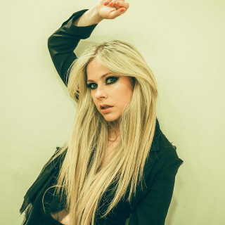 Avril Lavigne Photo Gallery 1275 High Quality Pics Theplace