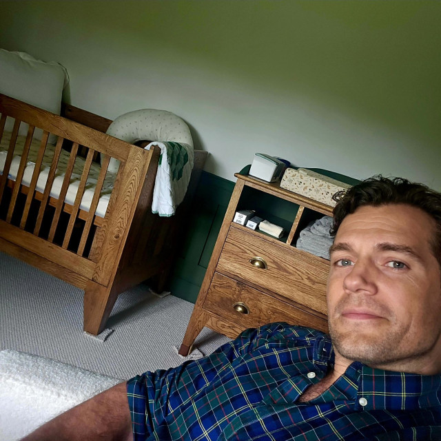 Henry Cavill instagram post 469519