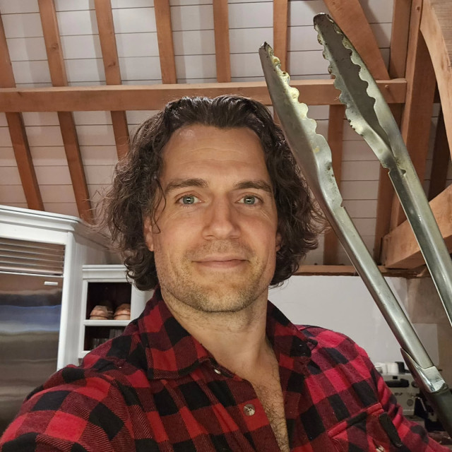 Henry Cavill instagram post 488792