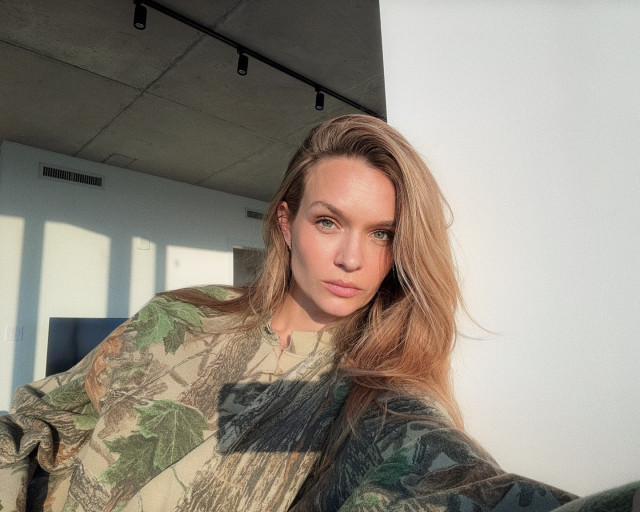 Josephine Skriver instagram post 491623