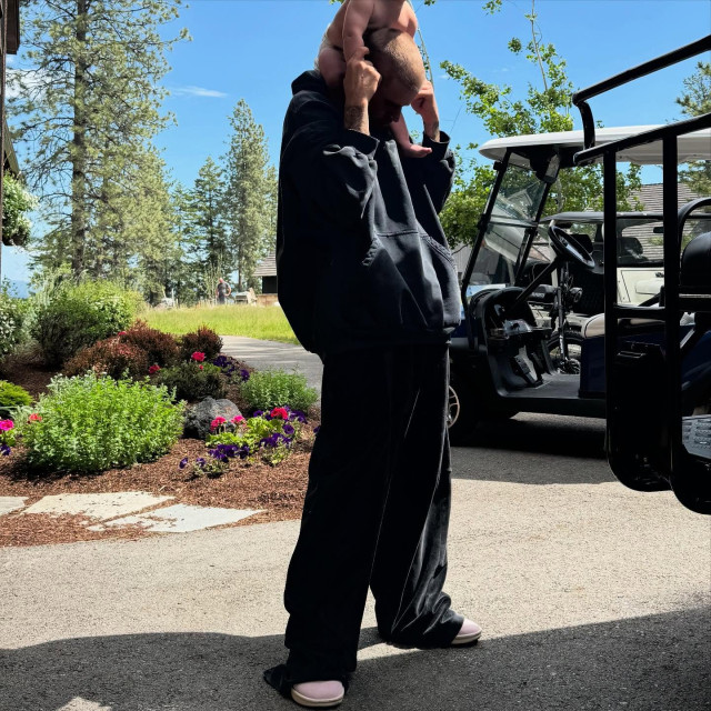 Justin Bieber instagram post 491482