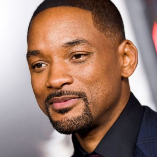 Will Smith decided to conquer Paris with an incendiary dance