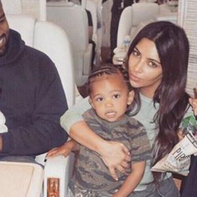 Kanye West made a surprise to Kim Kardashian