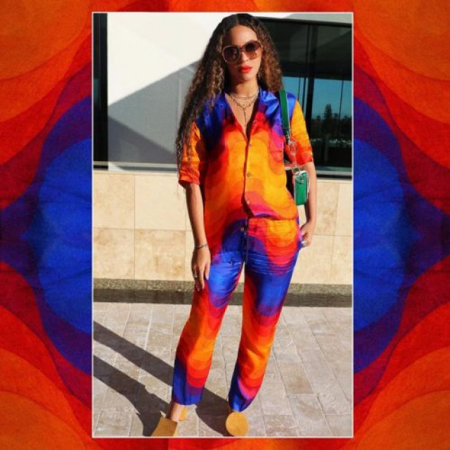 Beyonce tried on a bright costume from a Belgian couturier