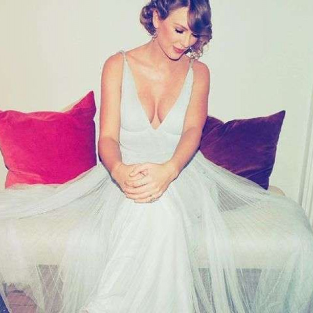 Taylor Swift traded Grammy for a Bafta Award