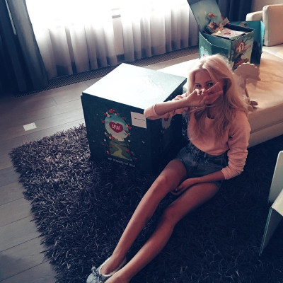Alesya Kafelnikova pic #935288