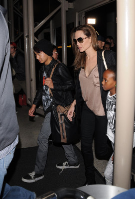 Angelina Jolie pic #685268