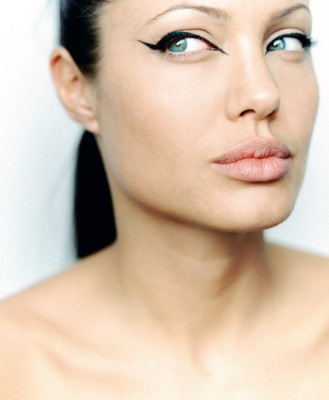 Angelina Jolie pic #267948