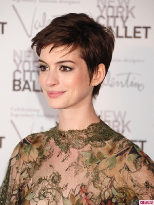 Anne Hathaway pic #561601