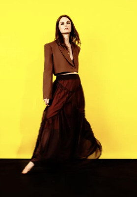 photo 12 in Anouck Lepere gallery [id1337915] 2023-12-04 00:00:00