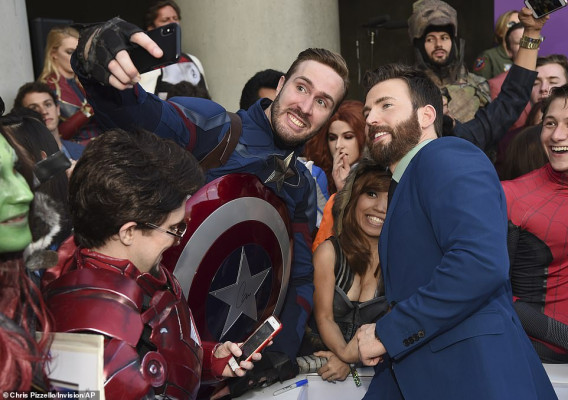 Chris Evans pic #1124895