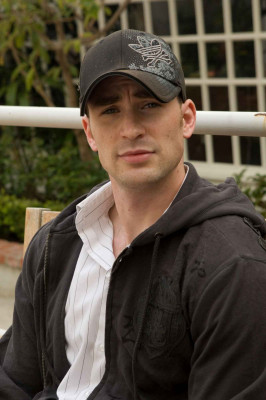 Chris Evans pic #330562