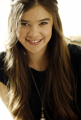 photo 13 in Hailee Steinfeld gallery [id343728] 2011-02-22 00:00:00