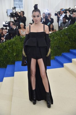 Hailee Steinfeld pic #929624