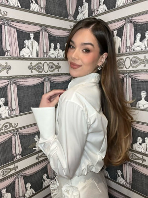 Hailee Steinfeld pic #1346096