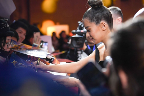 Hailee Steinfeld pic #1090954