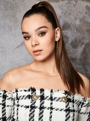 Hailee Steinfeld pic #1181636