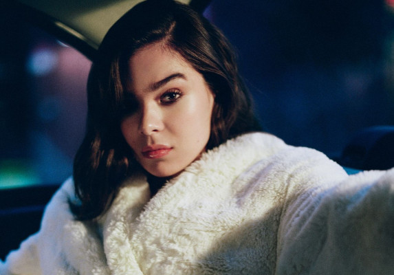 Hailee Steinfeld pic #1091029