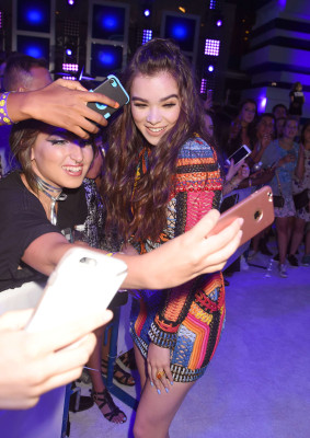 Hailee Steinfeld pic #874080