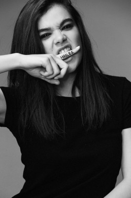 Hailee Steinfeld pic #765833