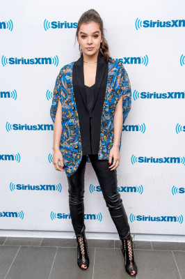 Hailee Steinfeld pic #937699