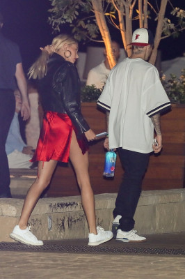 Hailey Baldwin pic #1160809