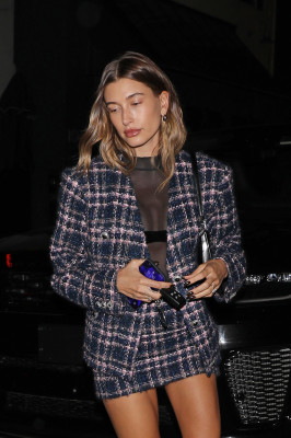 photo 23 in Hailey Baldwin gallery [id1279759] 2021-11-14 00:00:00
