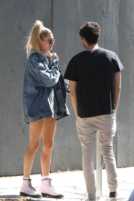 Hailey Baldwin pic #970557