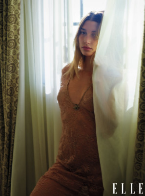 Hailey Baldwin pic #1251300