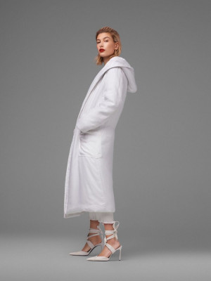 Hailey Baldwin pic #1086603