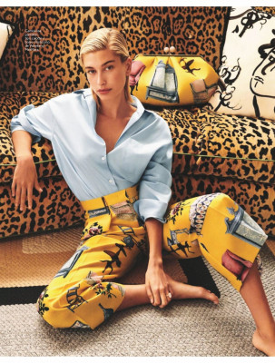 Hailey Baldwin pic #1100775