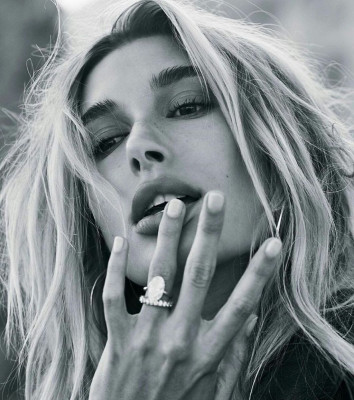 Hailey Baldwin pic #1161084