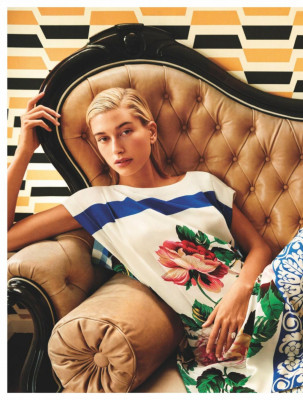 Hailey Baldwin pic #1100780