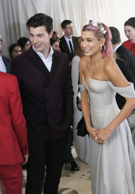 Hailey Baldwin pic #1035287