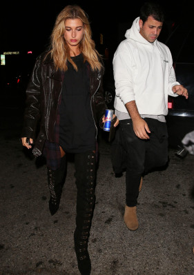 Hailey Baldwin pic #875297
