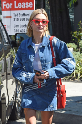 Hailey Baldwin pic #1024308